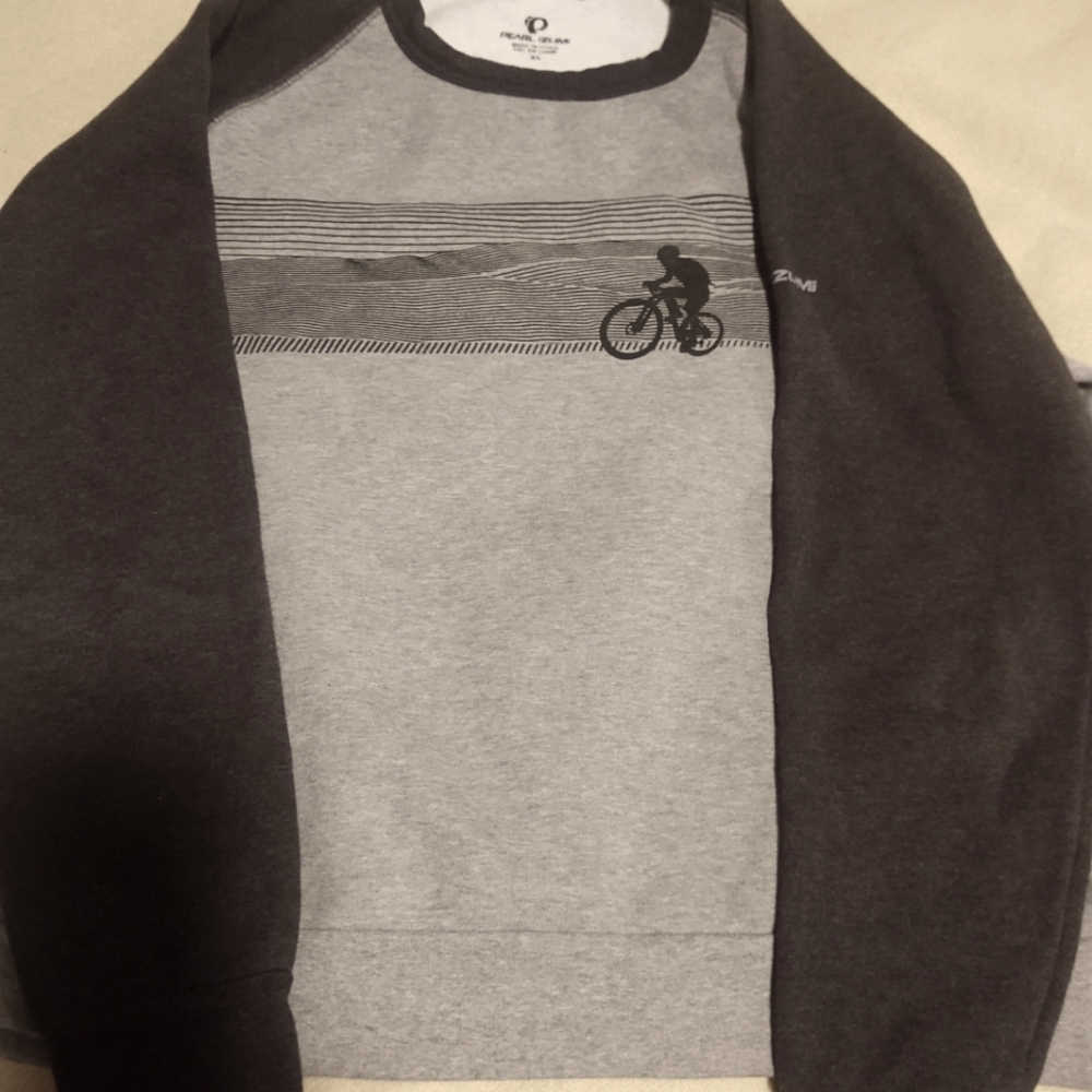 XL sweatshirt